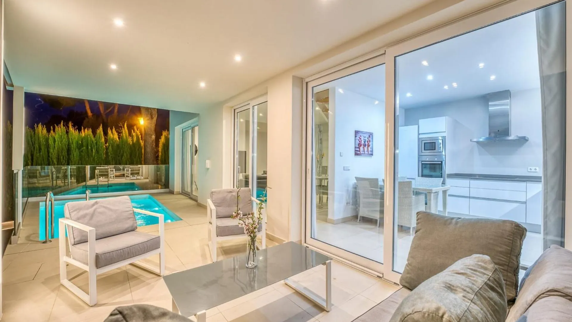 Holiday Home With Fenced Garden Alcúdia