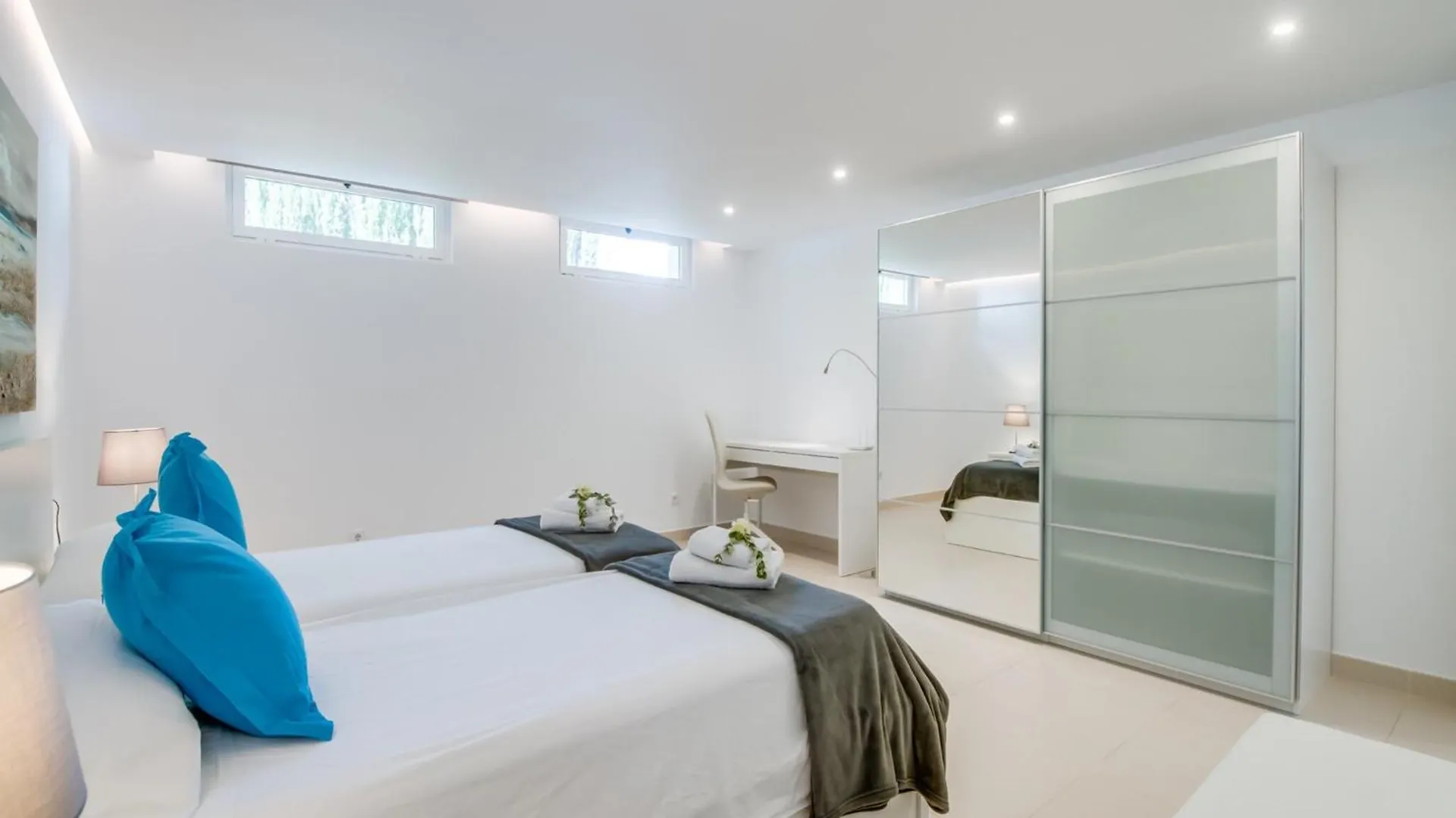 Holiday Home With Fenced Garden Alcúdia