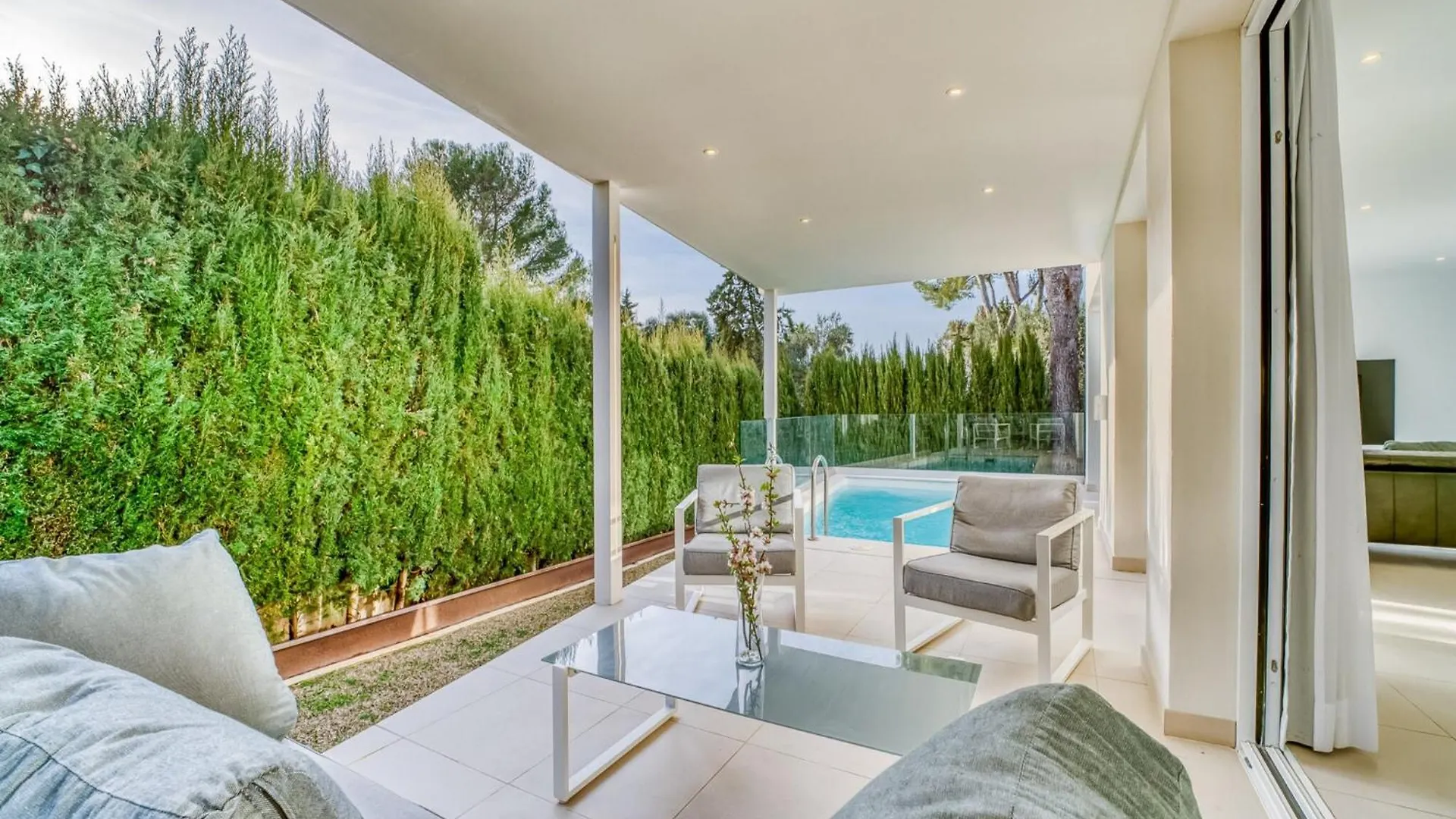 Holiday Home With Fenced Garden Alcúdia